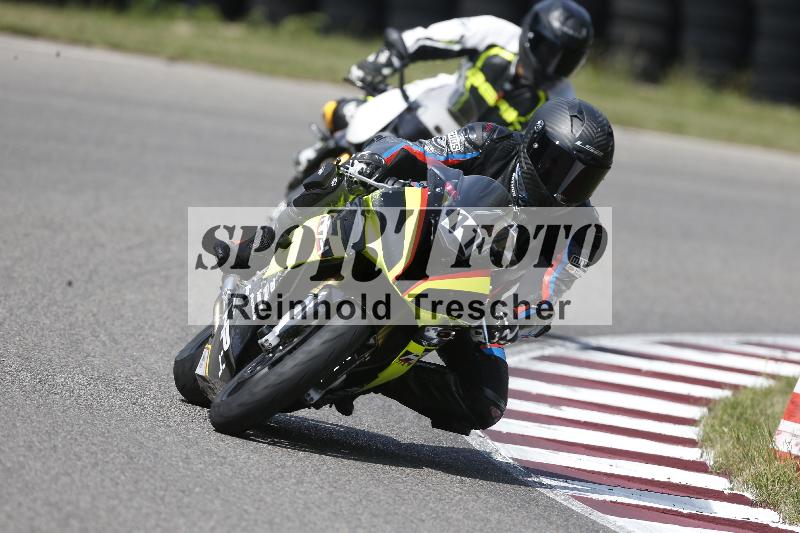 /Archiv-2025/49 26.08.2025 Cornu Master School ADR/blau-bleu/11